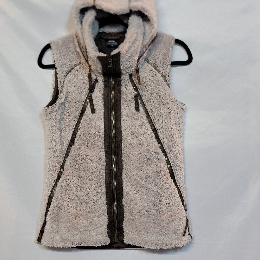 Kuhl Flight Vest